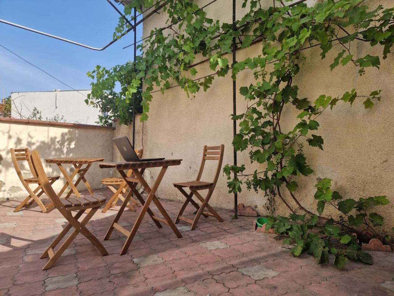 Buddha Hostel Bodoni Chişinǎu Buitenkant foto