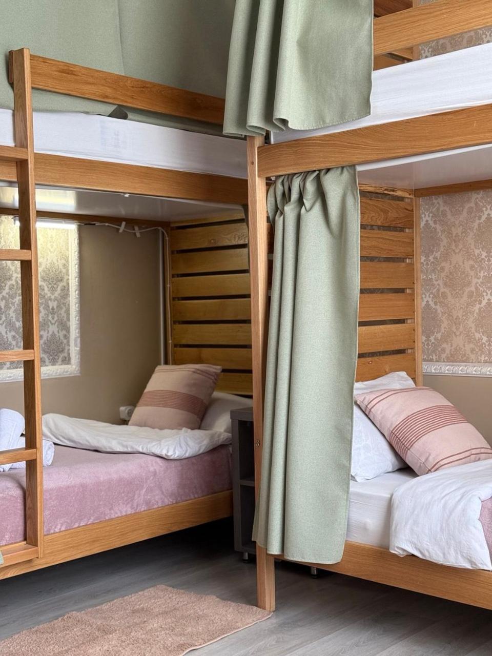 Buddha Hostel Bodoni Chişinǎu Buitenkant foto